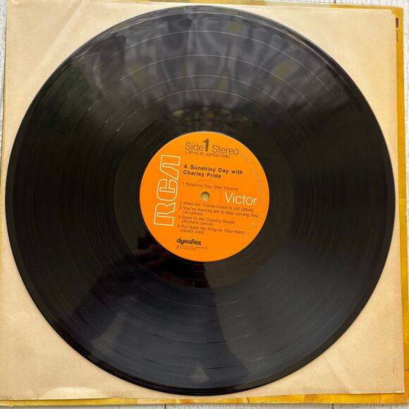 Vintage 1972 A Sunshiny Day with Charley Pride Vinyl Album RCA Stereo Records - Picture 4 of 7